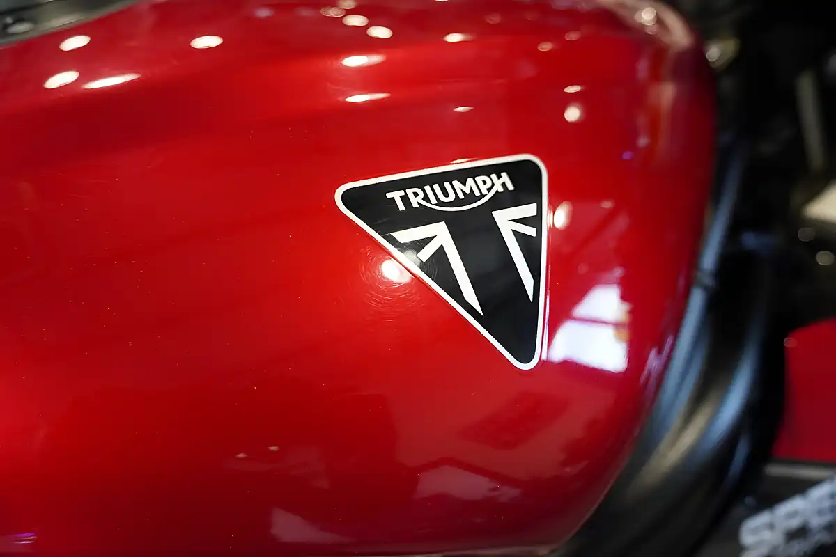 Used 2022 Triumph Speed Triple 1200 Rr Red Metallic - Interior and Exterior details 9