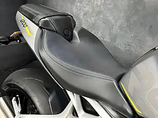 Used 2022 Triumph Speed Triple 1200 RS Silver - Interior and Exterior details 12