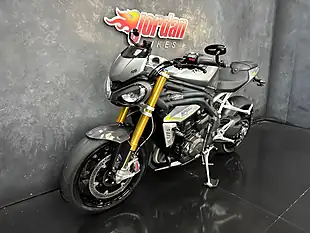 Used 2022 Triumph Speed Triple 1200 RS Silver - Interior and Exterior details 17