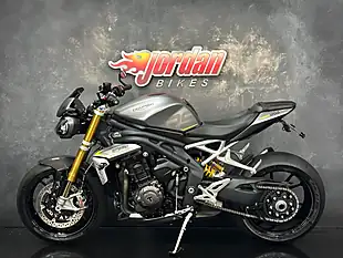 Used 2022 Triumph Speed Triple 1200 RS Silver - Interior and Exterior details 2