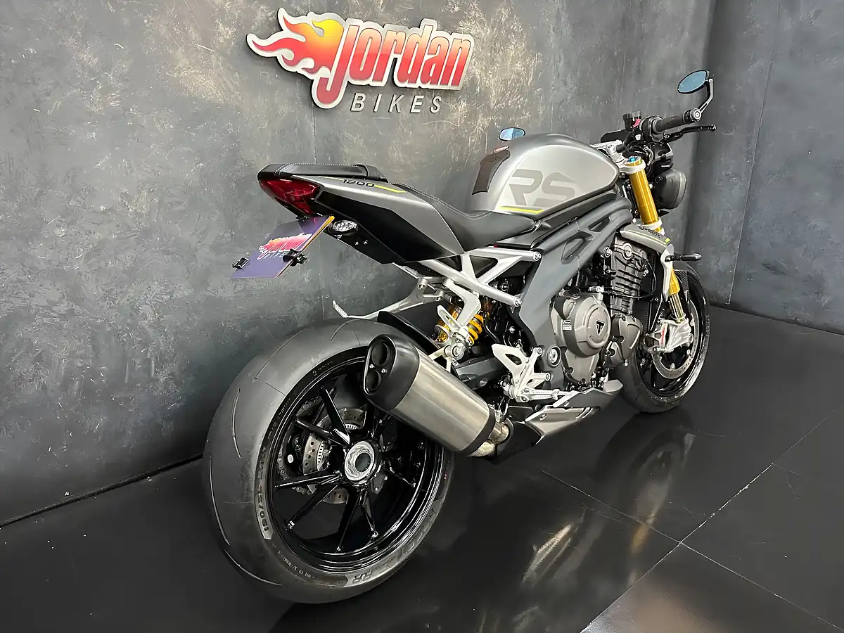 Used 2022 Triumph Speed Triple 1200 RS Silver - Interior and Exterior details 6