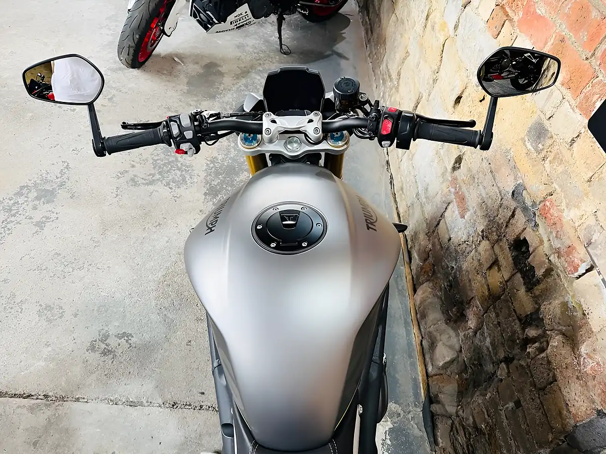 Used 2022 Triumph Speed Triple 1200 RS Silver - Interior and Exterior details 20