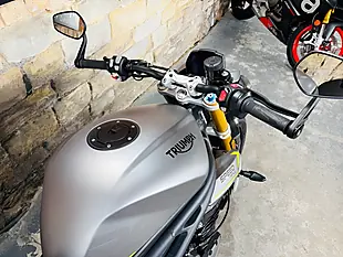 Used 2022 Triumph Speed Triple 1200 RS Silver - Interior and Exterior details 8