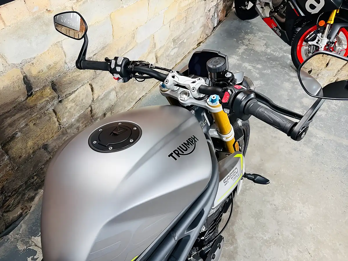 Used 2022 Triumph Speed Triple 1200 RS Silver - Interior and Exterior details 8