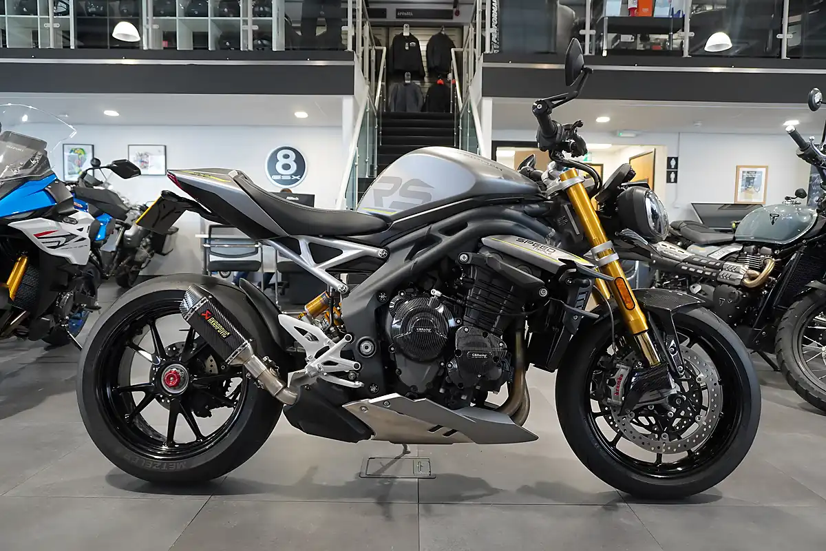 Used 2022 Triumph Speed Triple RS Silver Metallic - Front View