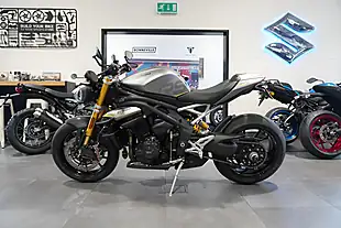 Used 2022 Triumph Speed Triple RS Silver Metallic - Interior and Exterior details 2