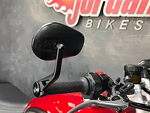 Used 2022 Triumph Speed Twin Red - Interior and Exterior details 10