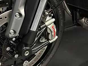 Used 2022 Triumph Speed Twin Red - Interior and Exterior details 16