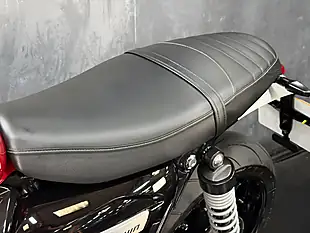 Used 2022 Triumph Speed Twin Red - Interior and Exterior details 18