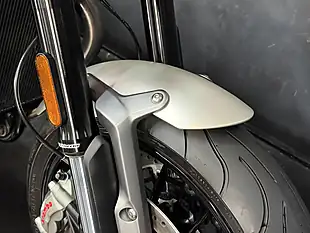 Used 2022 Triumph Speed Twin Red - Interior and Exterior details 8