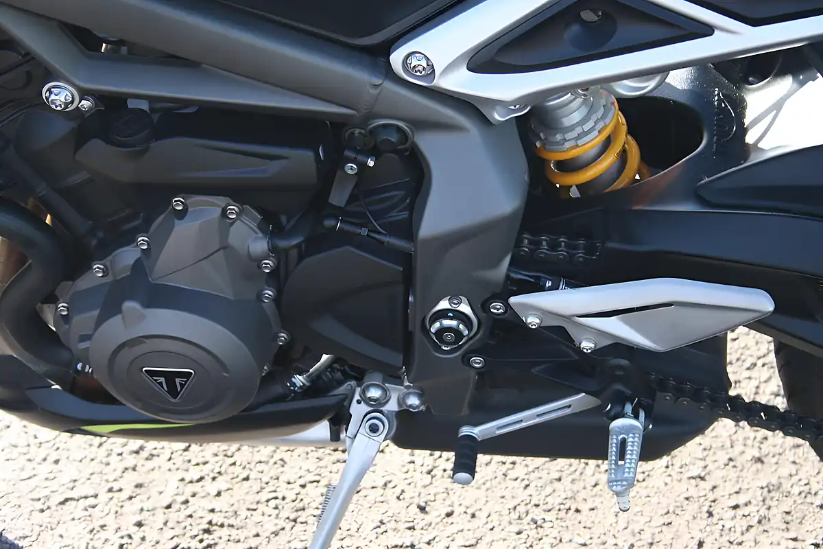 Used 2022 Triumph Street Triple RS Black - Interior and Exterior details 14