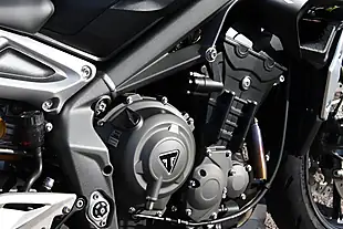Used 2022 Triumph Street Triple RS Black - Interior and Exterior details 17
