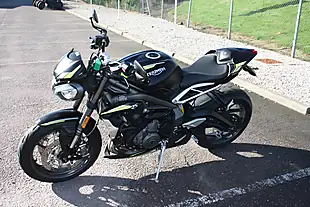 Used 2022 Triumph Street Triple RS Black - Interior and Exterior details 8