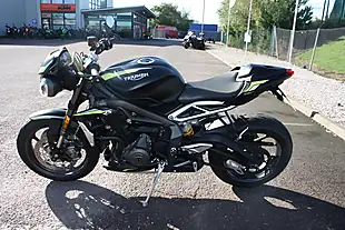 Used 2022 Triumph Street Triple RS Black - Interior and Exterior details 9