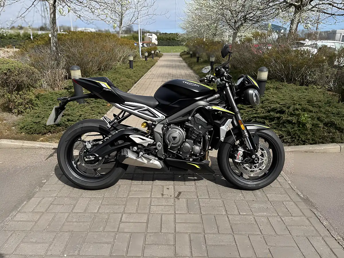 Used 2022 Triumph Street Triple RS Black - Front View