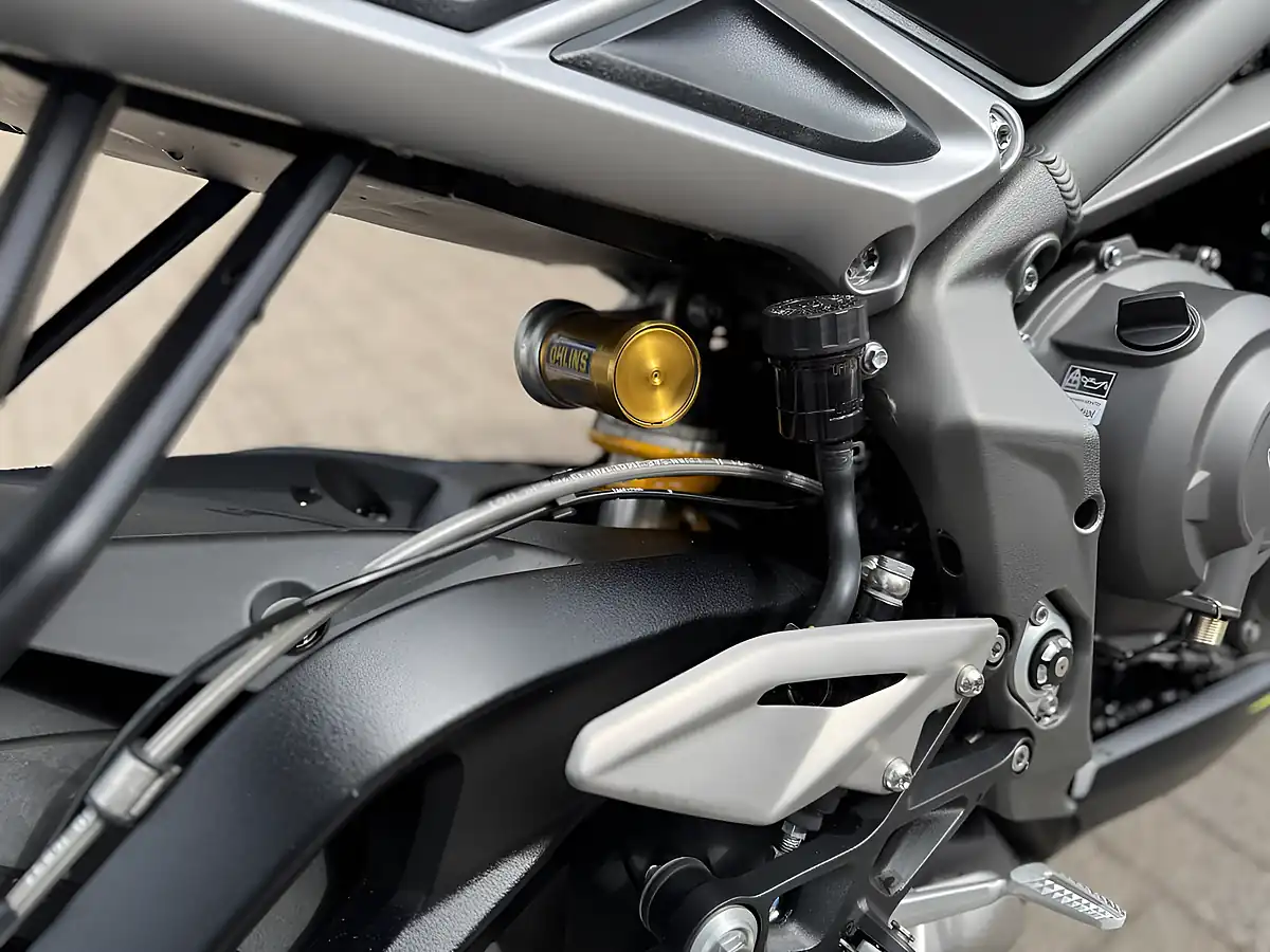 Used 2022 Triumph Street Triple RS Black - Interior and Exterior details 12