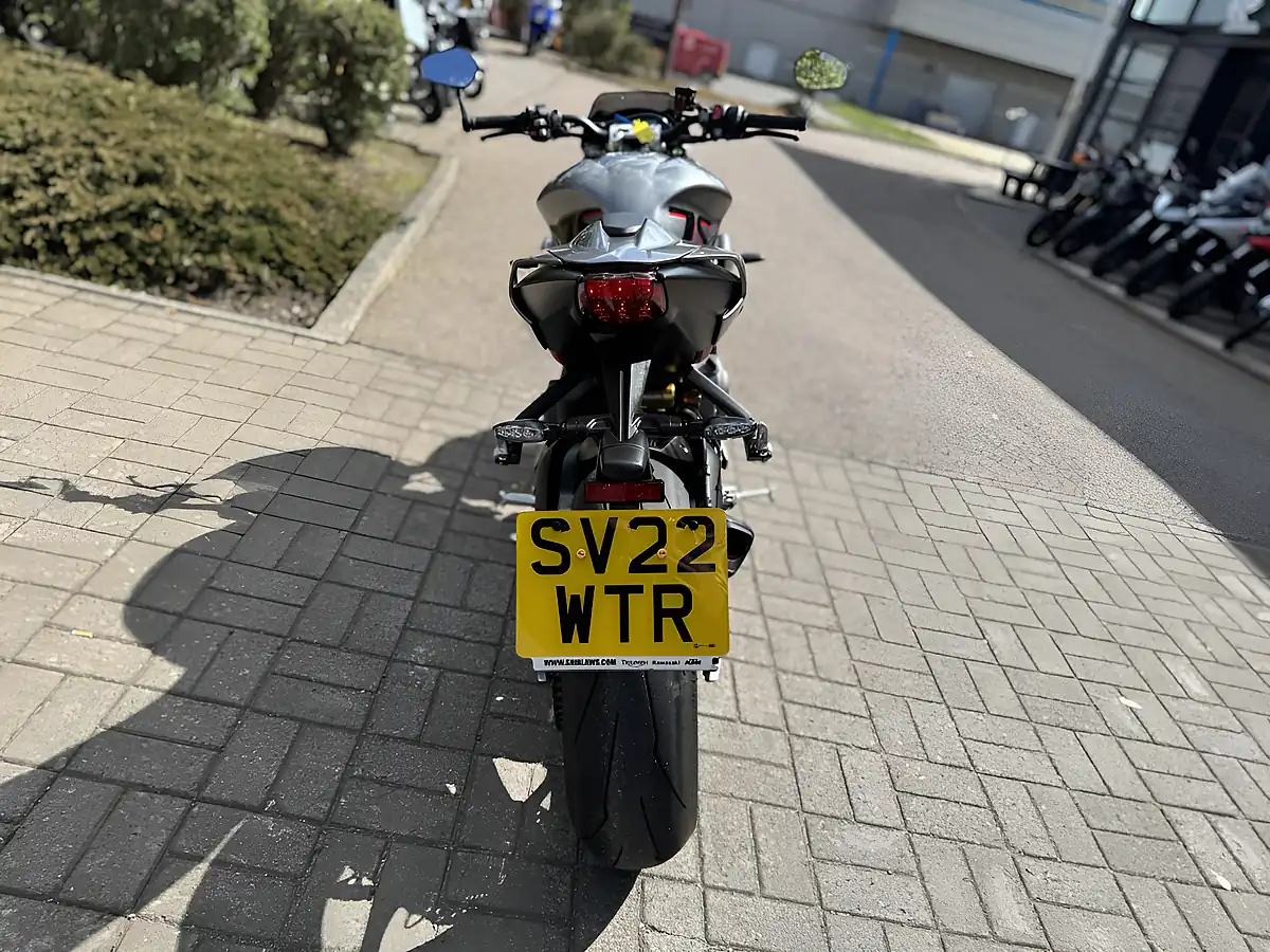 Used 2022 Triumph Street Triple RS Silver - Interior and Exterior details 10