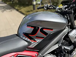 Used 2022 Triumph Street Triple RS Silver - Interior and Exterior details 17