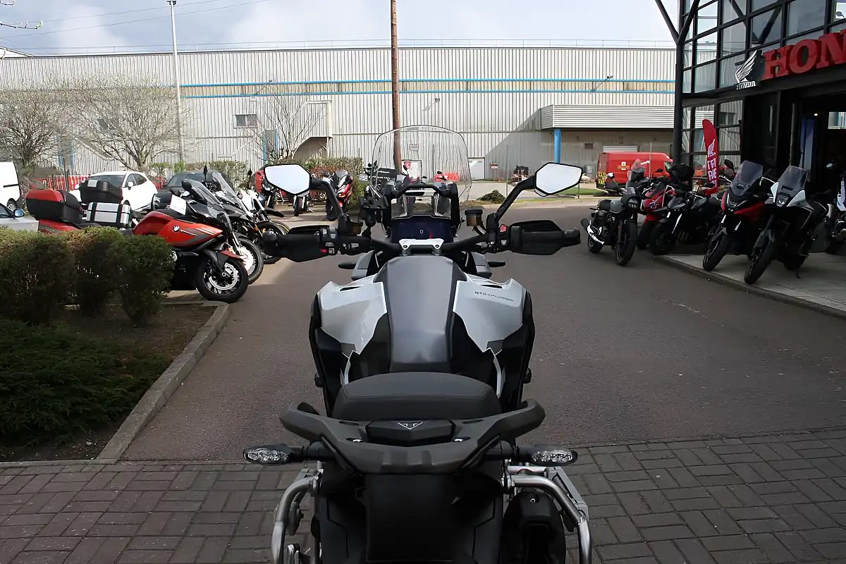 Used 2022 Triumph Tiger 1200 GT Explorer White - Interior and Exterior details 11