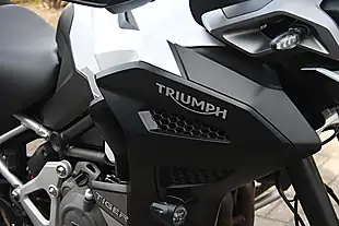 Used 2022 Triumph Tiger 1200 GT Explorer White - Interior and Exterior details 14