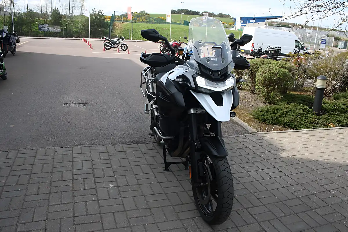 Used 2022 Triumph Tiger 1200 GT Explorer White - Interior and Exterior details 4