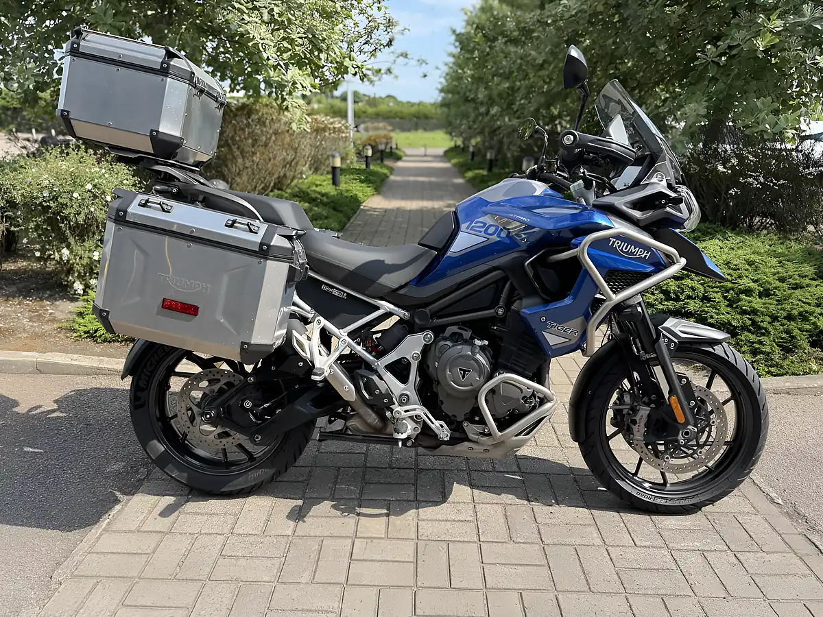Used 2022 Triumph Tiger 1200 GT Pro Blue - Front View