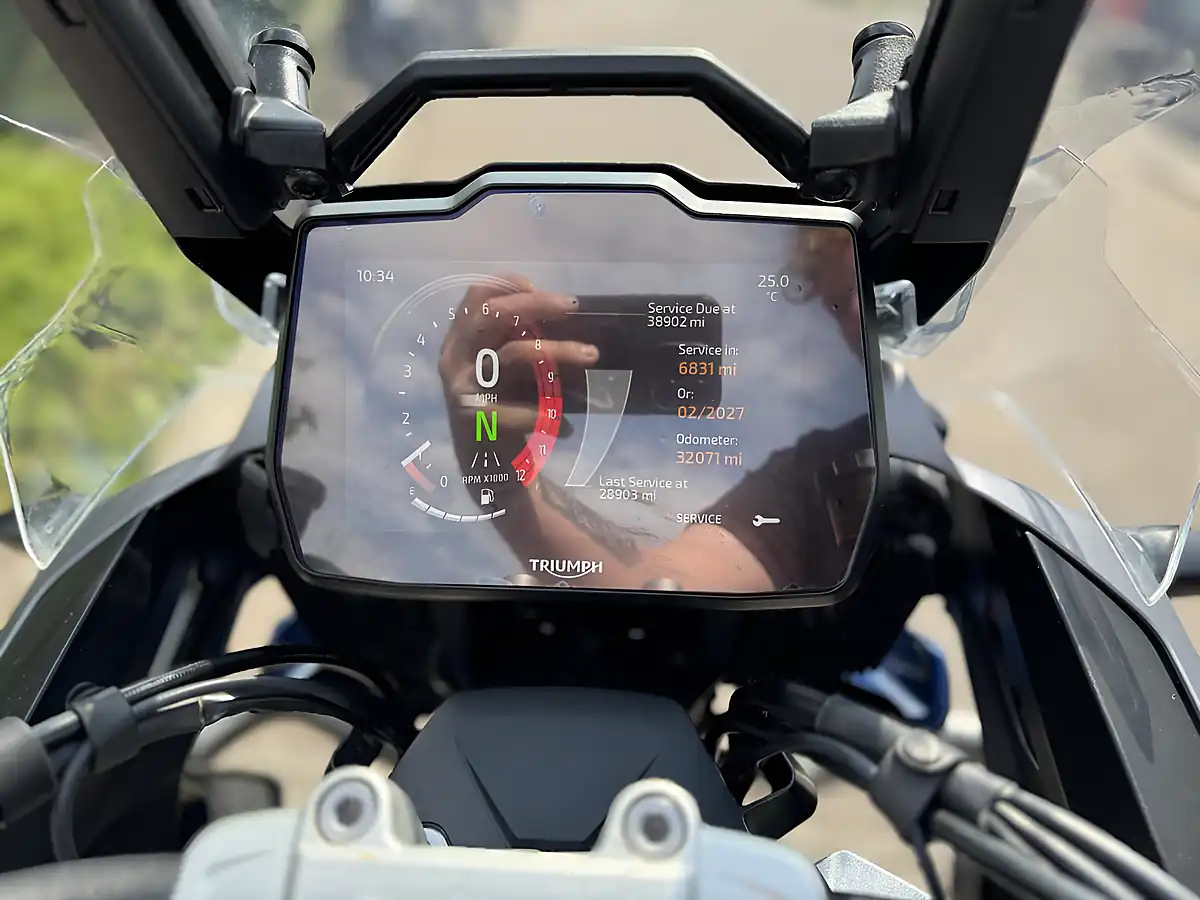 Used 2022 Triumph Tiger 1200 GT Pro Blue - Interior and Exterior details 15
