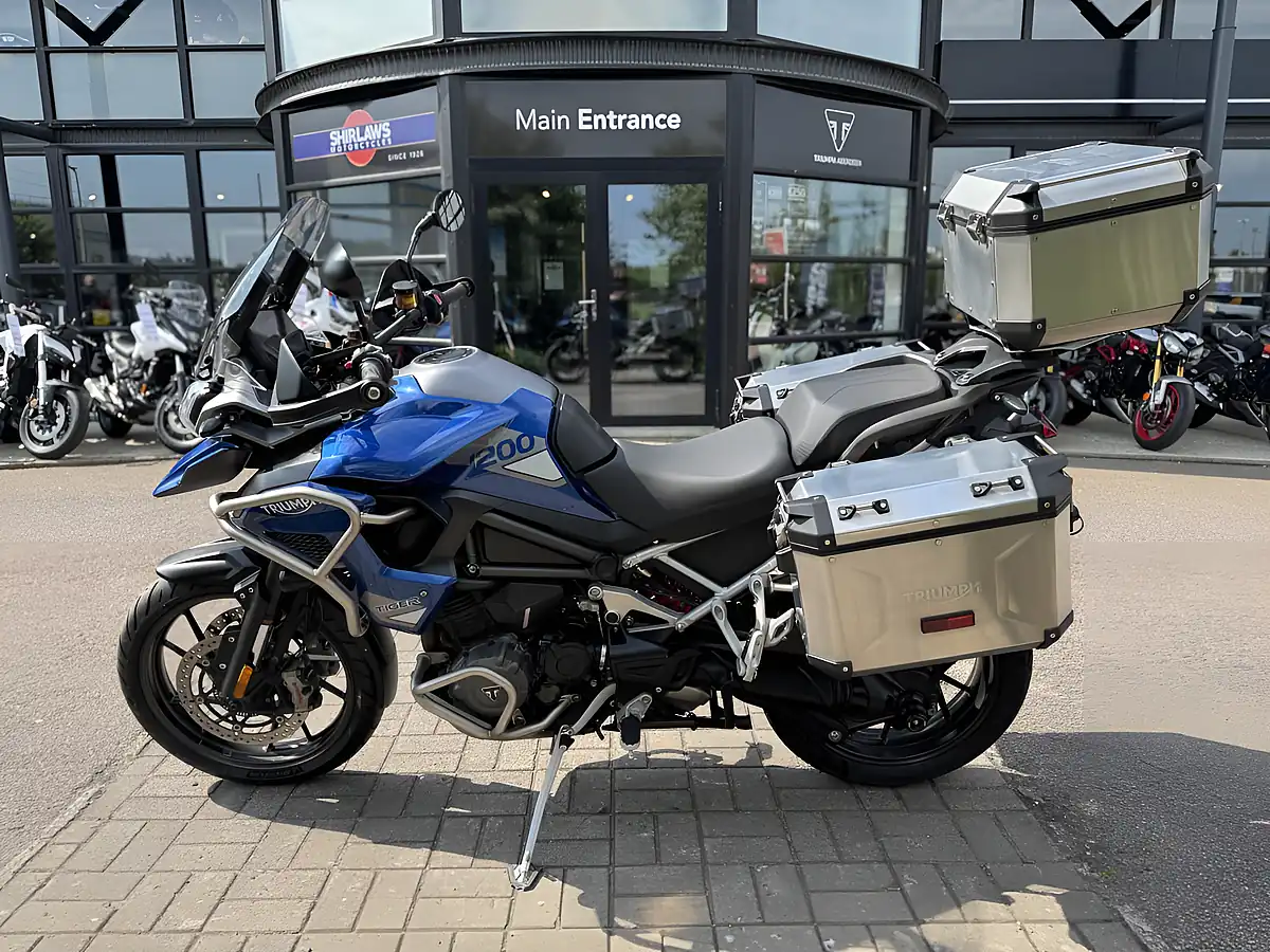 Used 2022 Triumph Tiger 1200 GT Pro Blue - Interior and Exterior details 7
