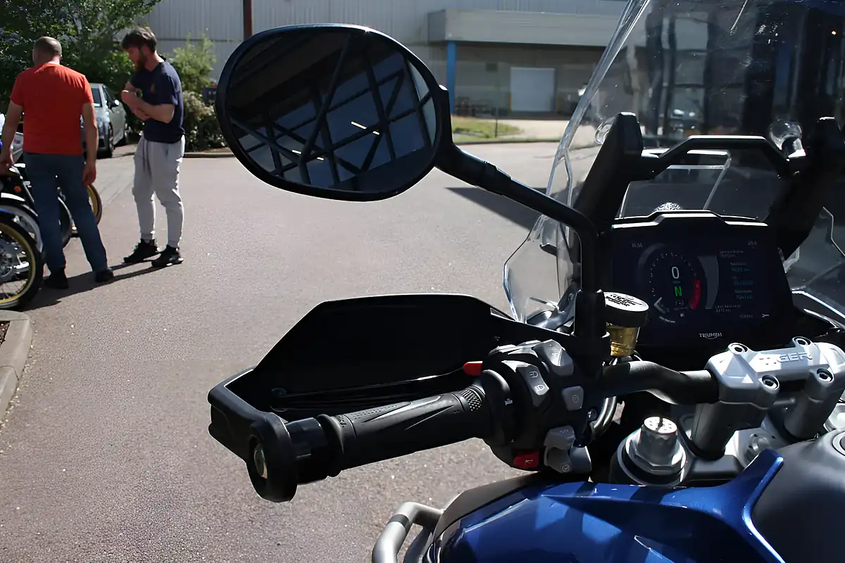 Used 2022 Triumph Tiger 1200 GT Pro Blue - Interior and Exterior details 16