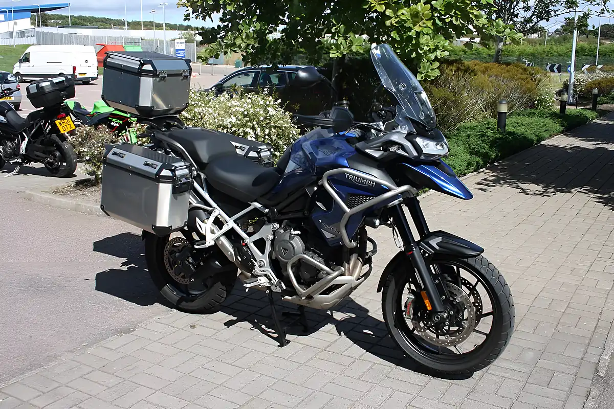 Used 2022 Triumph Tiger 1200 GT Pro Blue - Interior and Exterior details 3