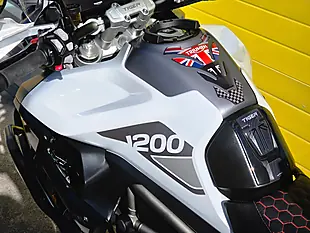 Used 2022 Triumph Tiger 1200 GT Pro White - Interior and Exterior details 19