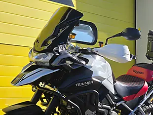 Used 2022 Triumph Tiger 1200 GT Pro White - Interior and Exterior details 20