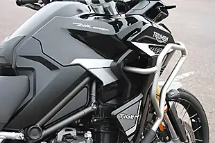 Used 2022 Triumph Tiger 1200 Rally Explorer Black - Interior and Exterior details 20