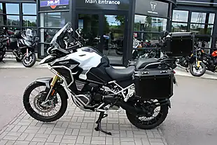 Used 2022 Triumph Tiger 1200 Rally Explorer White - Interior and Exterior details 19