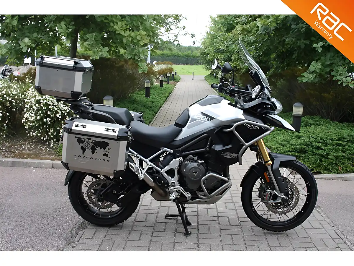 Used 2022 Triumph Tiger 1200 Rally Pro White - Front View