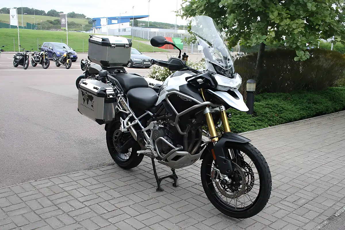 Used 2022 Triumph Tiger 1200 Rally Pro White - Interior and Exterior details 3