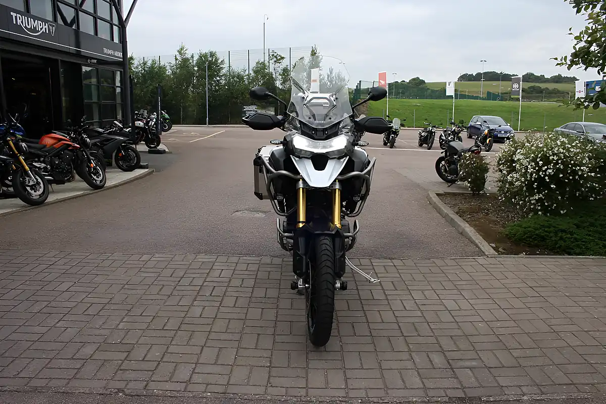 Used 2022 Triumph Tiger 1200 Rally Pro White - Interior and Exterior details 6