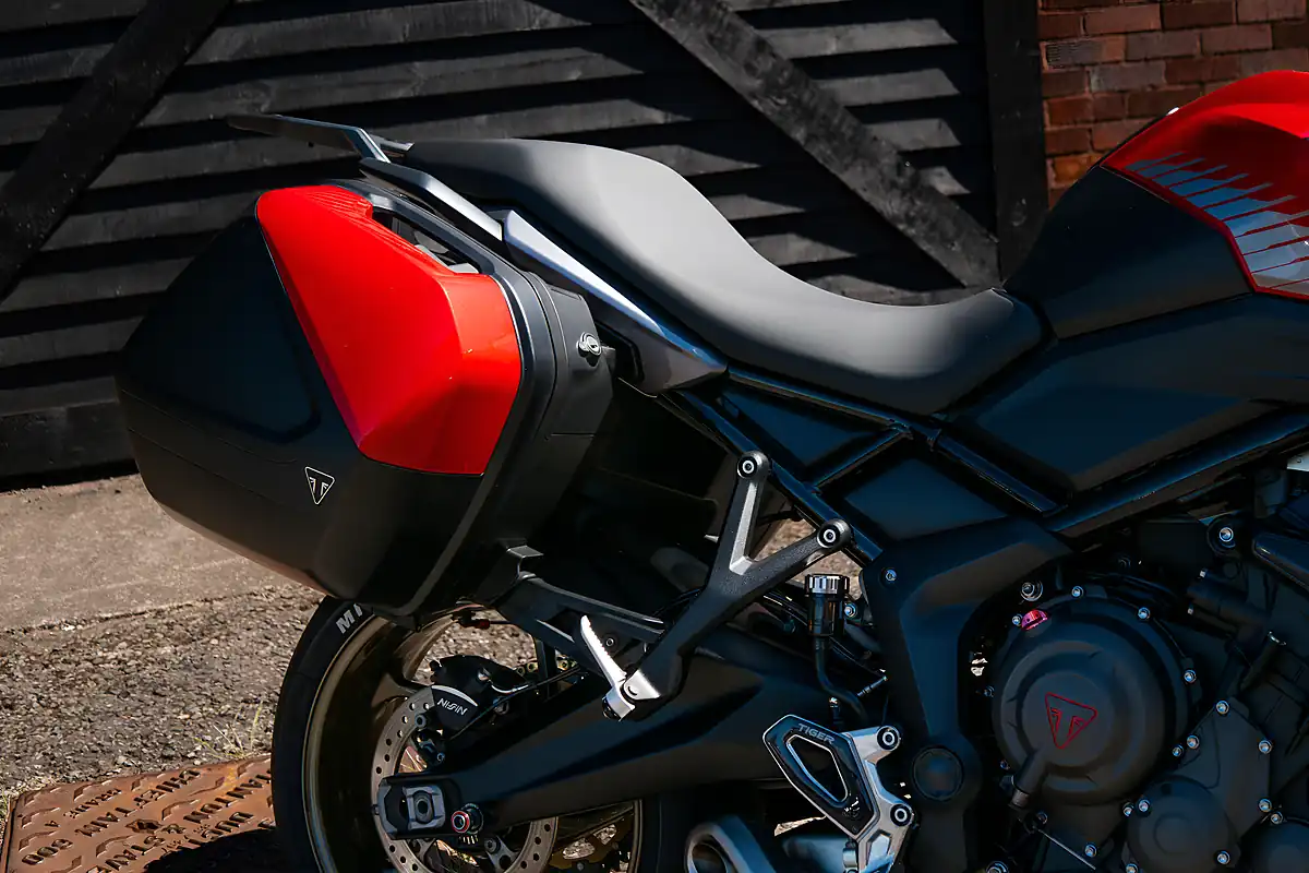 Used 2022 Triumph Tiger Sport 660 Korosi Red - Interior and Exterior details 11