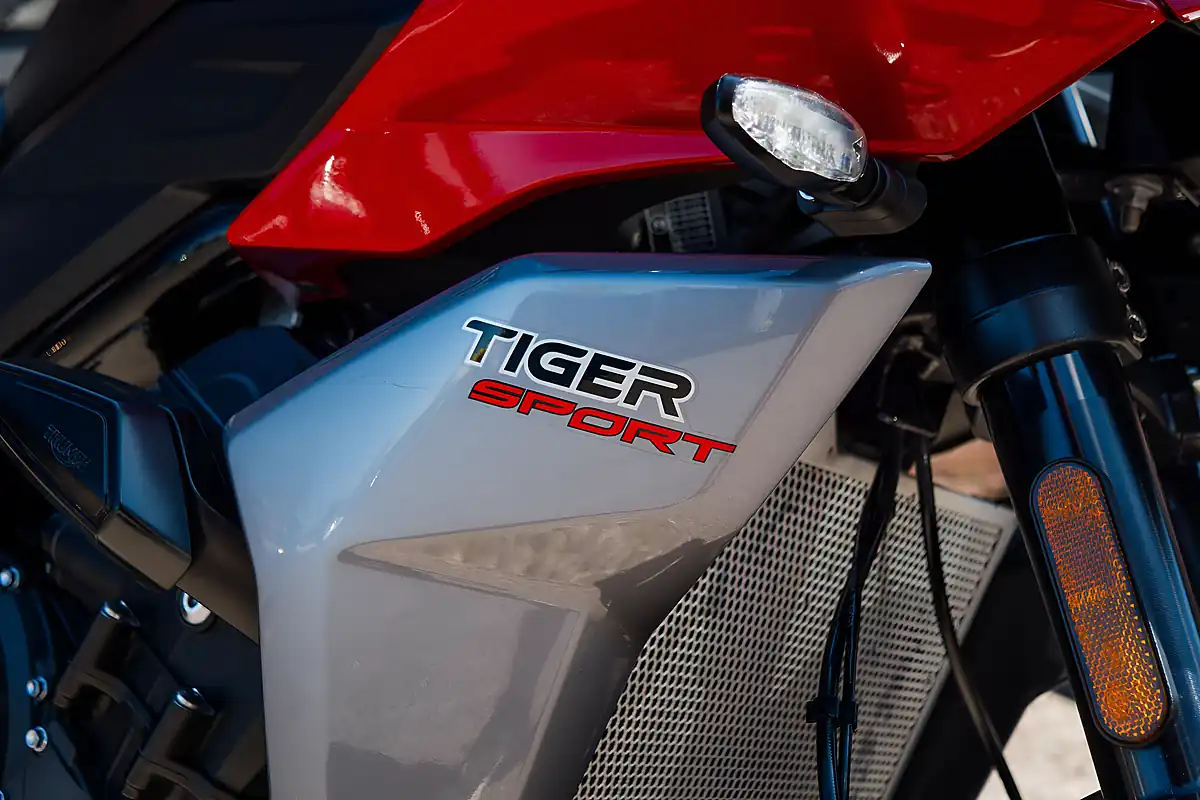 Used 2022 Triumph Tiger Sport 660 Korosi Red - Interior and Exterior details 9