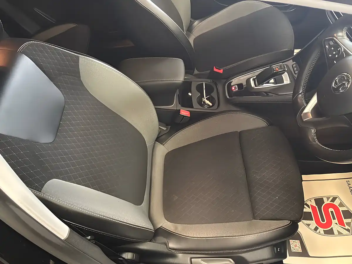 Used 2022 Vauxhall Adam Gs Line Black - Interior and Exterior details 8