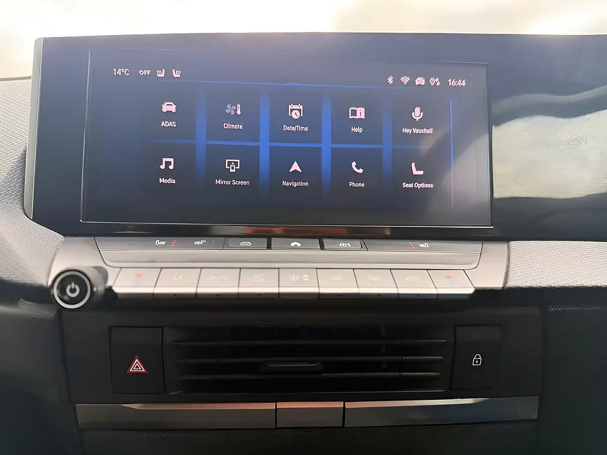 Used 2022 Vauxhall Astra Gs Line Blue - Interior and Exterior details 12