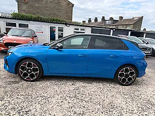 Used 2022 Vauxhall Astra Gs Line Blue - Interior and Exterior details 5