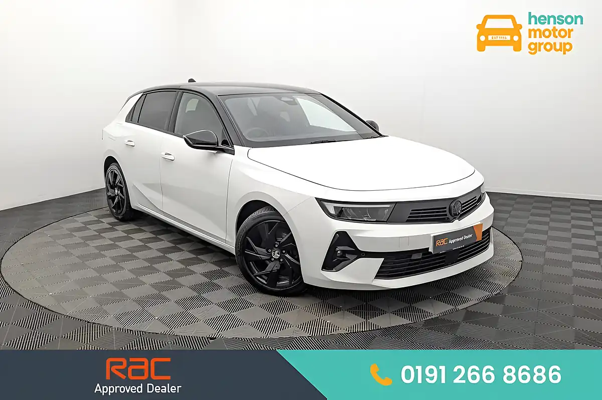 Used 2022 Vauxhall Astra Gs Line White - Interior and Exterior details 2