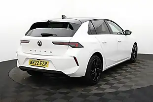 Used 2022 Vauxhall Astra Gs Line White - Interior and Exterior details 5