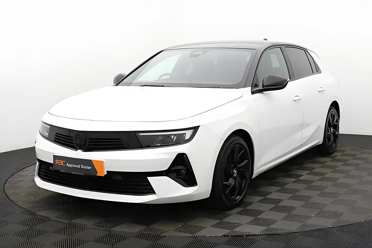 Used 2022 Vauxhall Astra Gs Line White - Interior and Exterior details 9