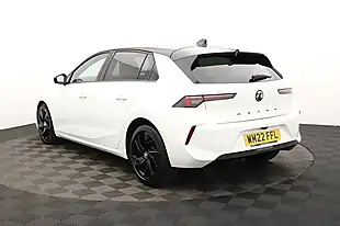Used 2022 Vauxhall Astra Gs Line White - Interior and Exterior details 4