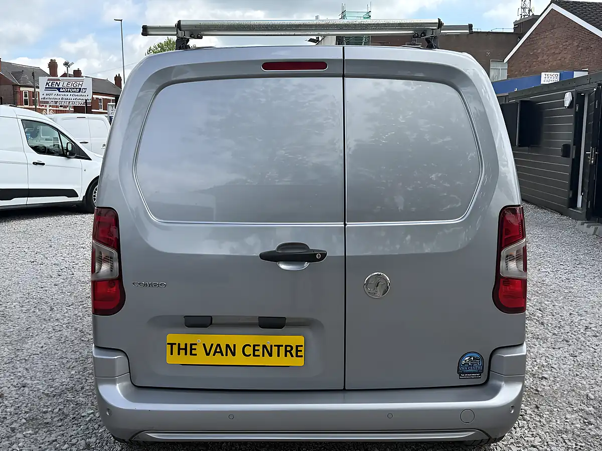 Used 2022 Vauxhall Combo Cargo Sportive L1 H1 (swb) Grey - Interior and Exterior details 10