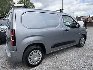 Used 2022 Vauxhall Combo Cargo Sportive L1 H1 (swb) Grey - Interior and Exterior details 11