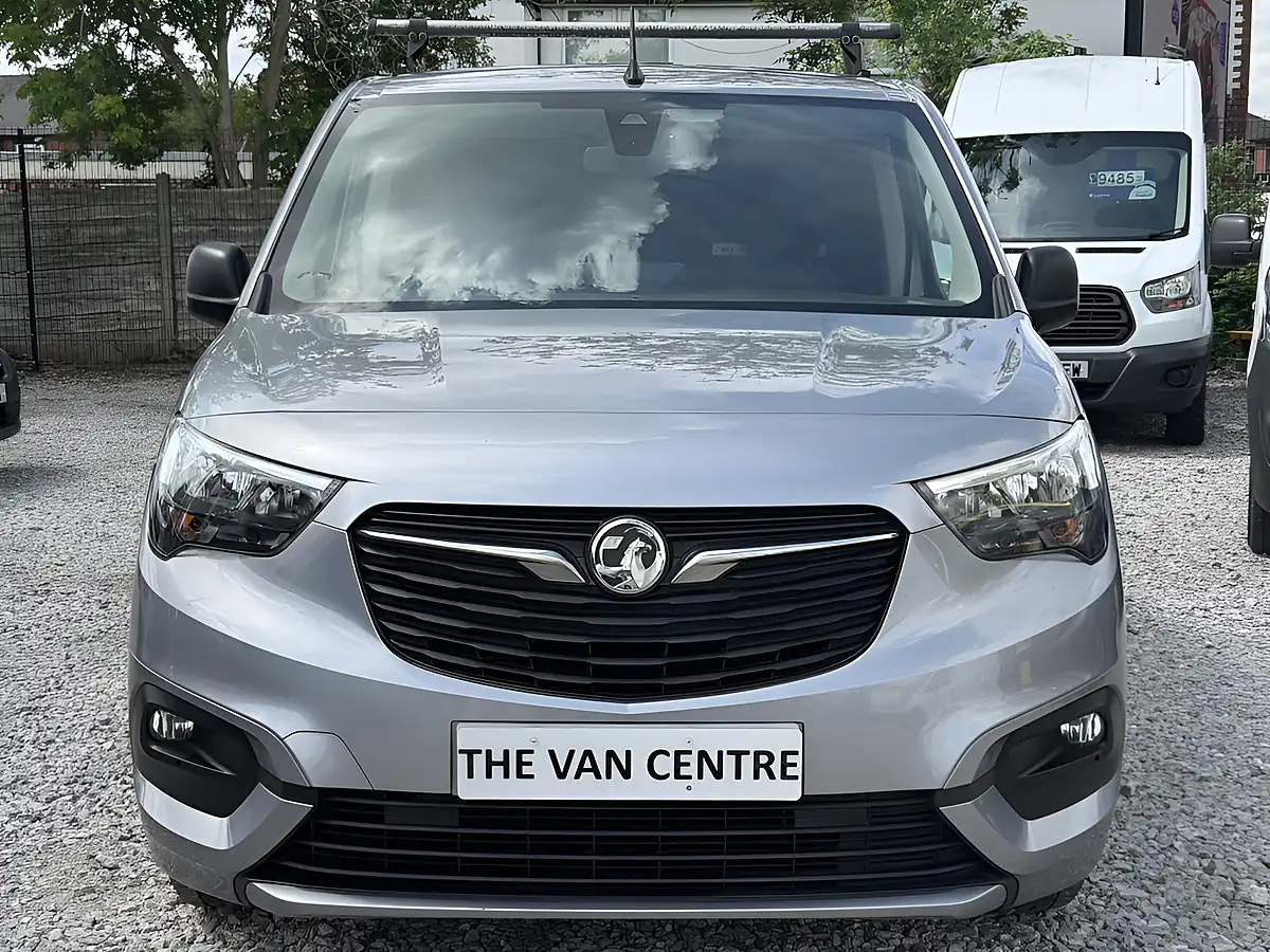 Used 2022 Vauxhall Combo Cargo Sportive L1 H1 (swb) Grey - Interior and Exterior details 4