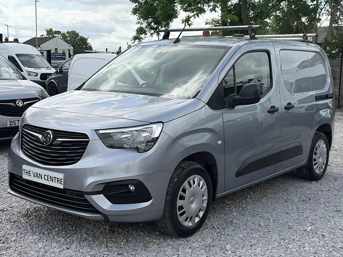 Used 2022 Vauxhall Combo Cargo Sportive L1 H1 (swb) Grey - Interior and Exterior details 5